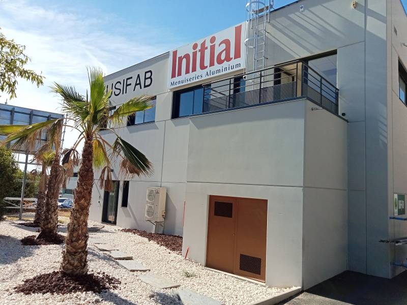 Usifab : La menuiserie aluminum Initial qui transforme tous vos projets